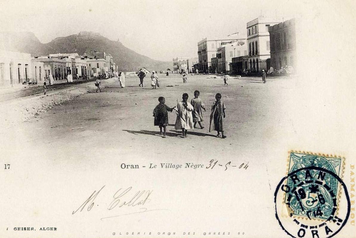 CA a- 016- Village negre.jpg